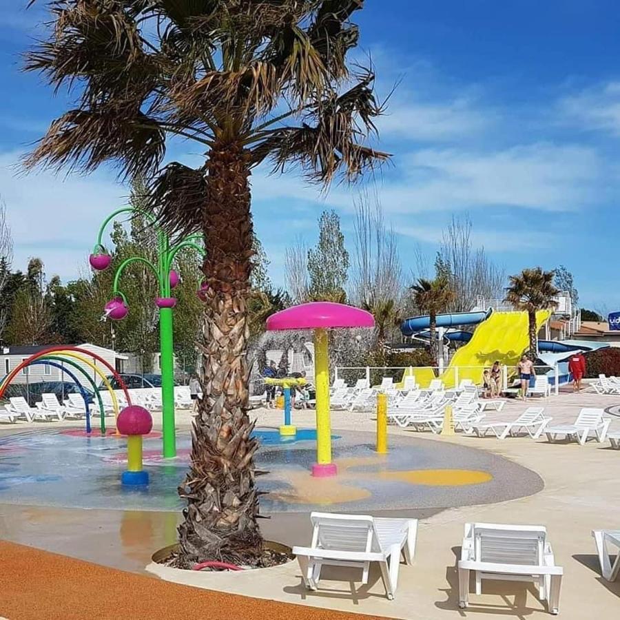 Mobilhome La Carabasse Vias Plage المظهر الخارجي الصورة