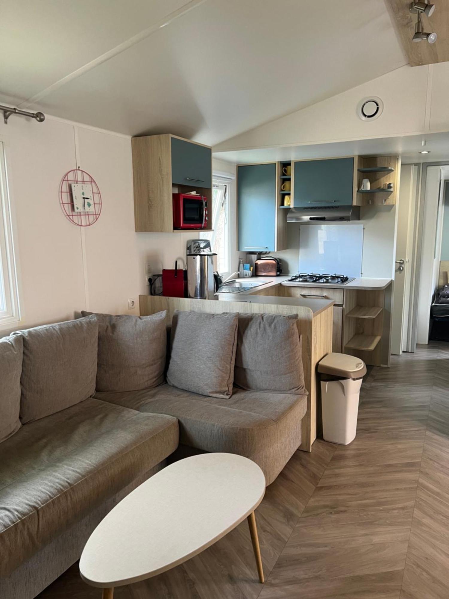 Mobilhome La Carabasse Vias Plage المظهر الخارجي الصورة